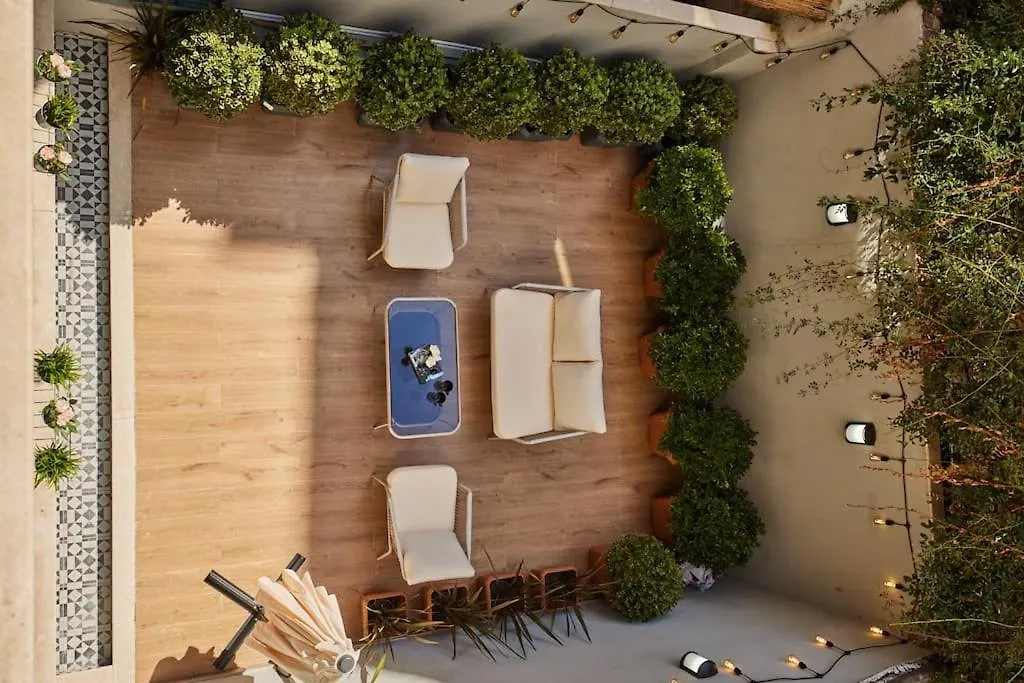 Hidden Gem 2 Min To Metro - Baysungur D1 Apartment Istanbul Turkey