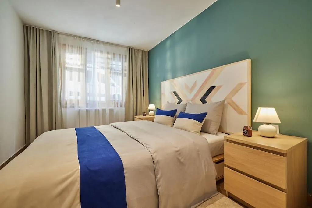 Hidden Gem 2 Min To Metro - Baysungur D1 Apartment Istanbul Turkey