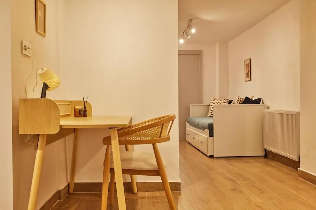 Hidden Gem 2 Min To Metro - Baysungur D1 Apartment Istanbul